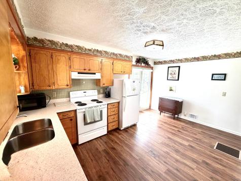 805 Newark Road Mount Vernon OH 43050