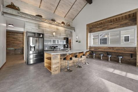 4006 Apple Valley Drive Howard OH 43028