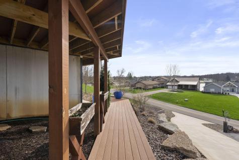 4006 Apple Valley Drive Howard OH 43028