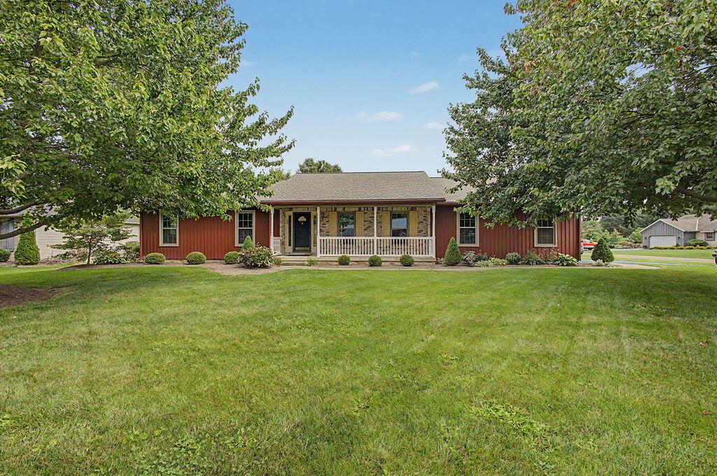 134 Columbus Road Fredericktown OH 43019