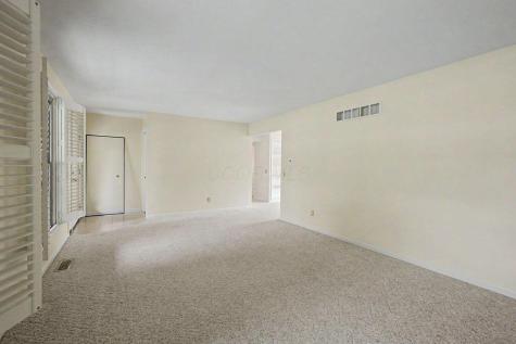 134 Columbus Road Fredericktown OH 43019