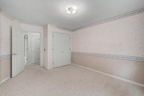 134 Columbus Road Fredericktown OH 43019