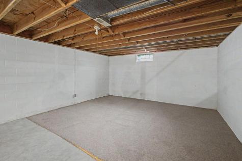 134 Columbus Road Fredericktown OH 43019