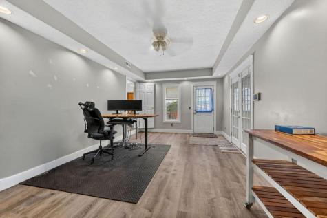 329 Floralwood Drive Howard OH 43028