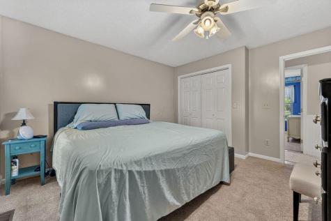 329 Floralwood Drive Howard OH 43028