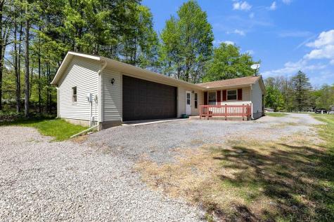 329 Floralwood Drive Howard OH 43028