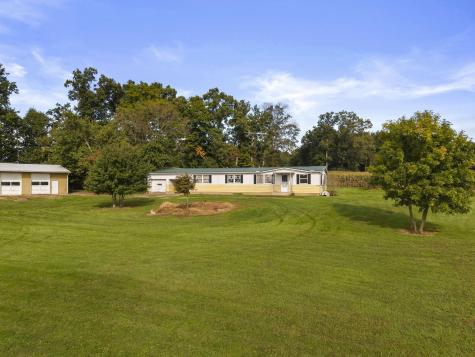 19371 Chapel Road Danville OH 43014