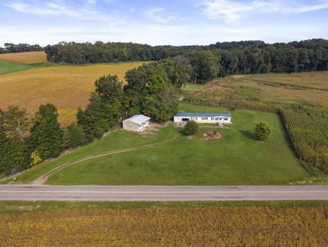 19371 Chapel Road Danville OH 43014