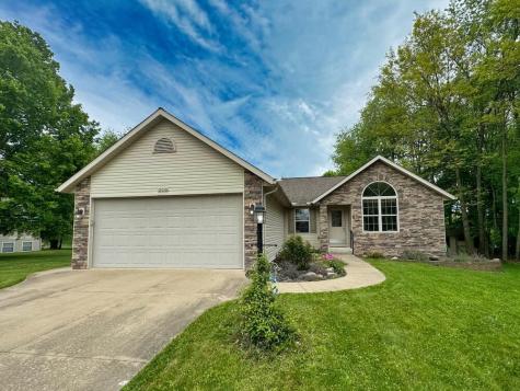 308 Ridgeland Circle Howard OH 43028