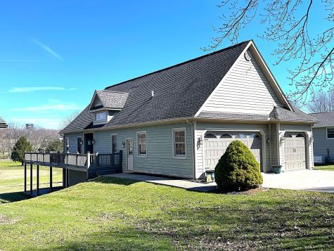 926 Fairway Drive Howard OH 43028