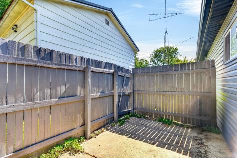 503 E 7th Street Wellston OH 45692