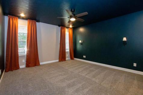 39 S Highland Court Howard OH 43028
