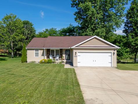 39 S Highland Court Howard OH 43028