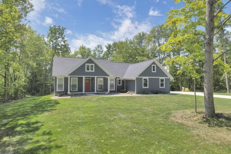 9606 Woodridge Circle Fredericktown OH 43019