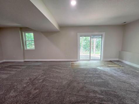 942 Country Club Drive Howard OH 43028