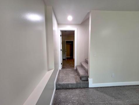942 Country Club Drive Howard OH 43028