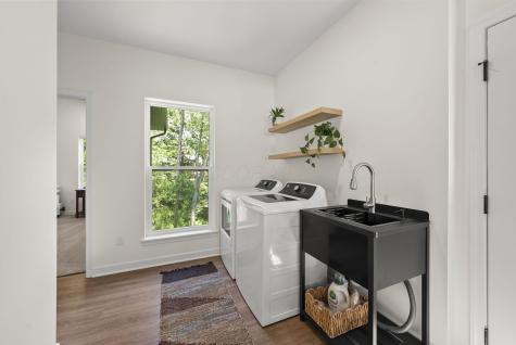 225 Green Valley Drive Howard OH 43028