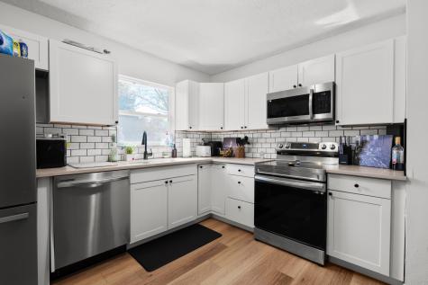 934 Winesap Drive Howard OH 43028