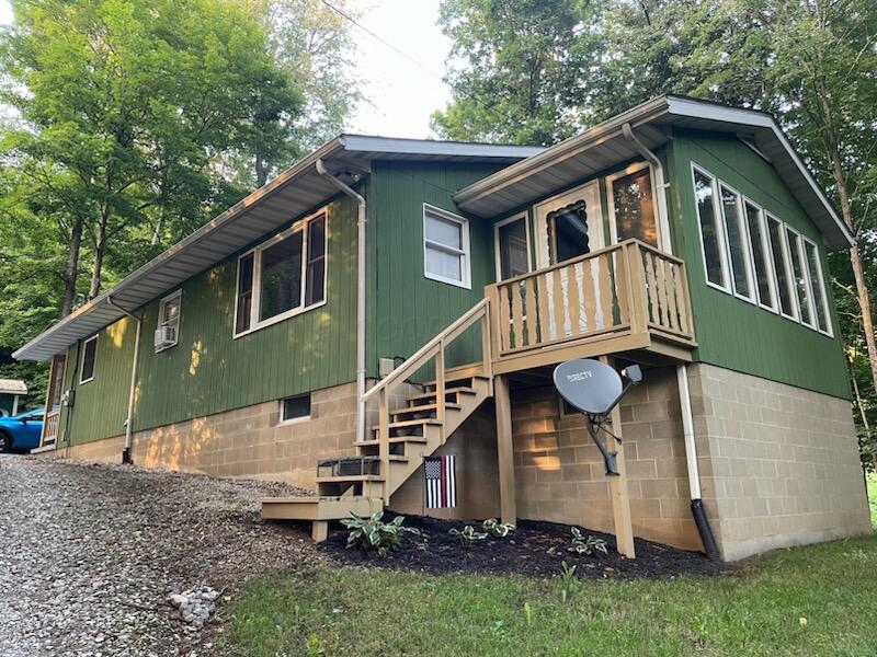 24975 Coshocton Road Howard OH 43028