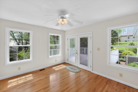 714 Greenbriar Circle Howard OH 43028