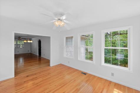 714 Greenbriar Circle Howard OH 43028