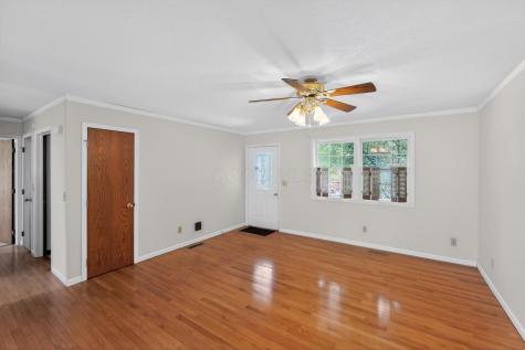 714 Greenbriar Circle Howard OH 43028