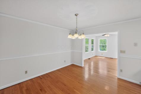 714 Greenbriar Circle Howard OH 43028