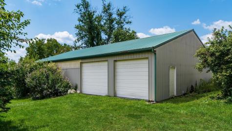 3976 Millersburg Road Gambier OH 43022