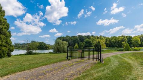 3976 Millersburg Road Gambier OH 43022