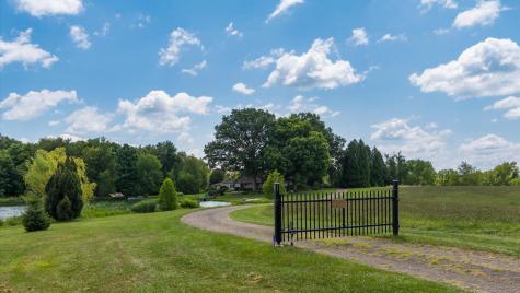 3976 Millersburg Road Gambier OH 43022