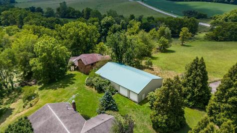 3976 Millersburg Road Gambier OH 43022