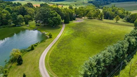 3976 Millersburg Road Gambier OH 43022