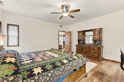 8680 Dunham Road Mount Vernon OH 43050
