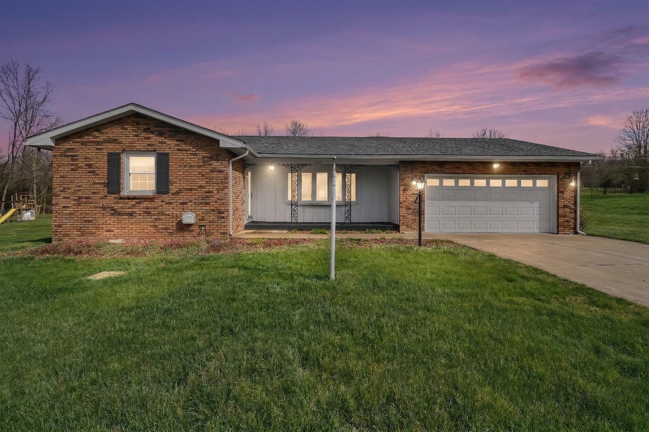14463 Maple Lane Mount Vernon OH 43050