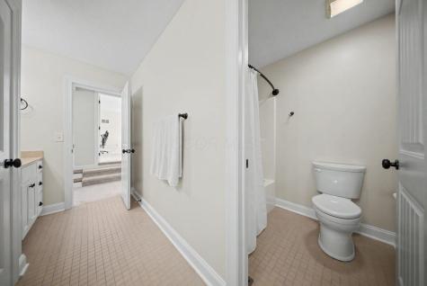 3173 Barnes Road Centerburg OH 43011