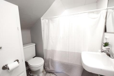 18240 Nunda Road Howard OH 43028