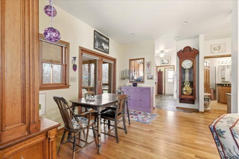 106 Meadow Lane Gambier OH 43022