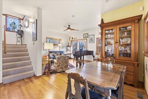 106 Meadow Lane Gambier OH 43022