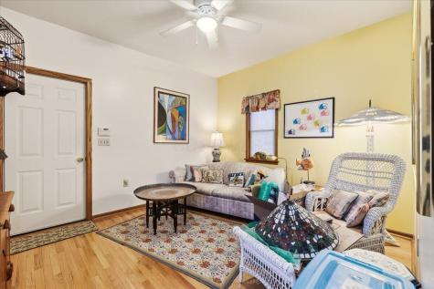 106 Meadow Lane Gambier OH 43022