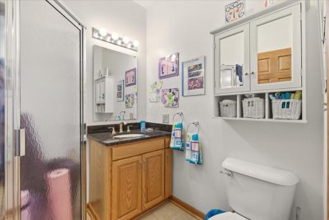 106 Meadow Lane Gambier OH 43022