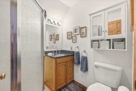 106 Meadow Lane Gambier OH 43022