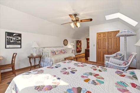 106 Meadow Lane Gambier OH 43022