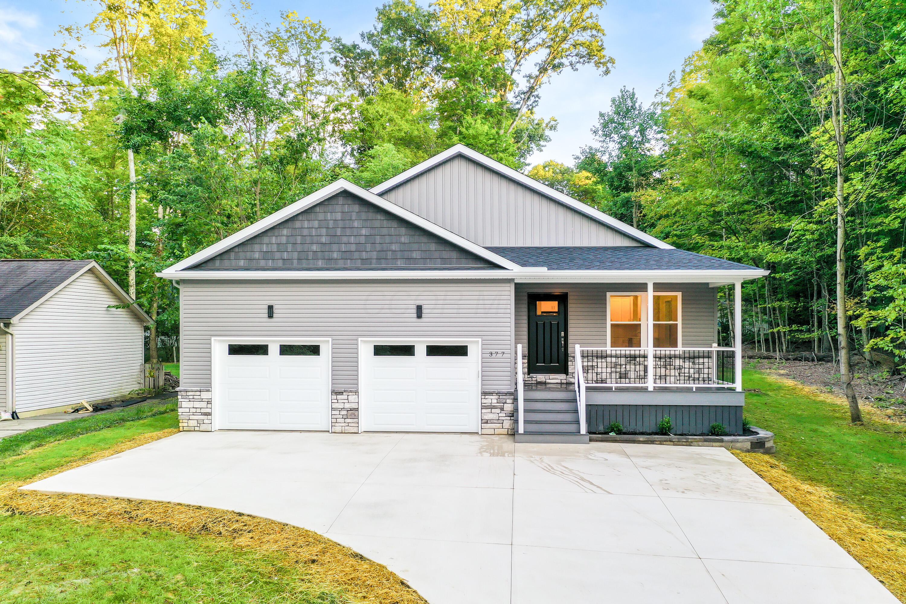 377 Floralwood Drive Howard OH 43028