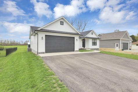 315 Oak Street Centerburg OH 43011