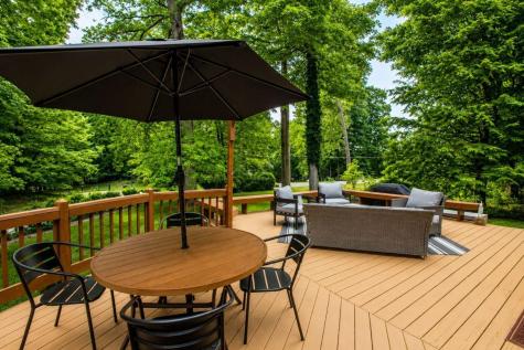 822 Kingsway Circle Howard OH 43028