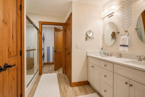 822 Kingsway Circle Howard OH 43028