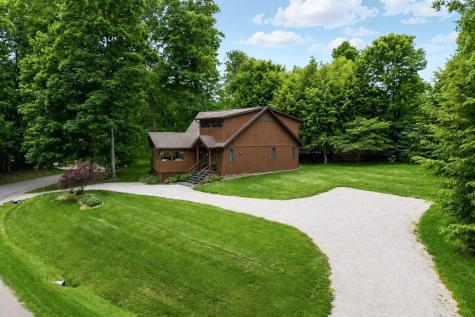 822 Kingsway Circle Howard OH 43028