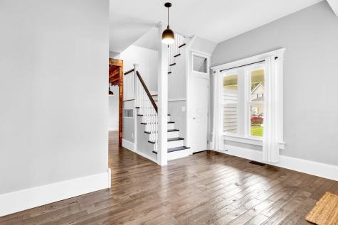 306 E Burgess Street Mount Vernon OH 43050