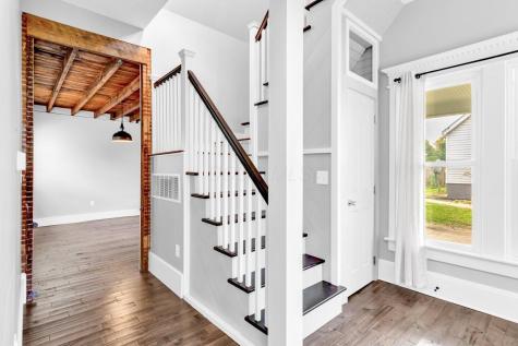 306 E Burgess Street Mount Vernon OH 43050