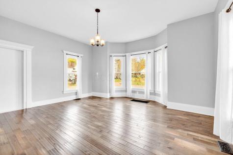 306 E Burgess Street Mount Vernon OH 43050